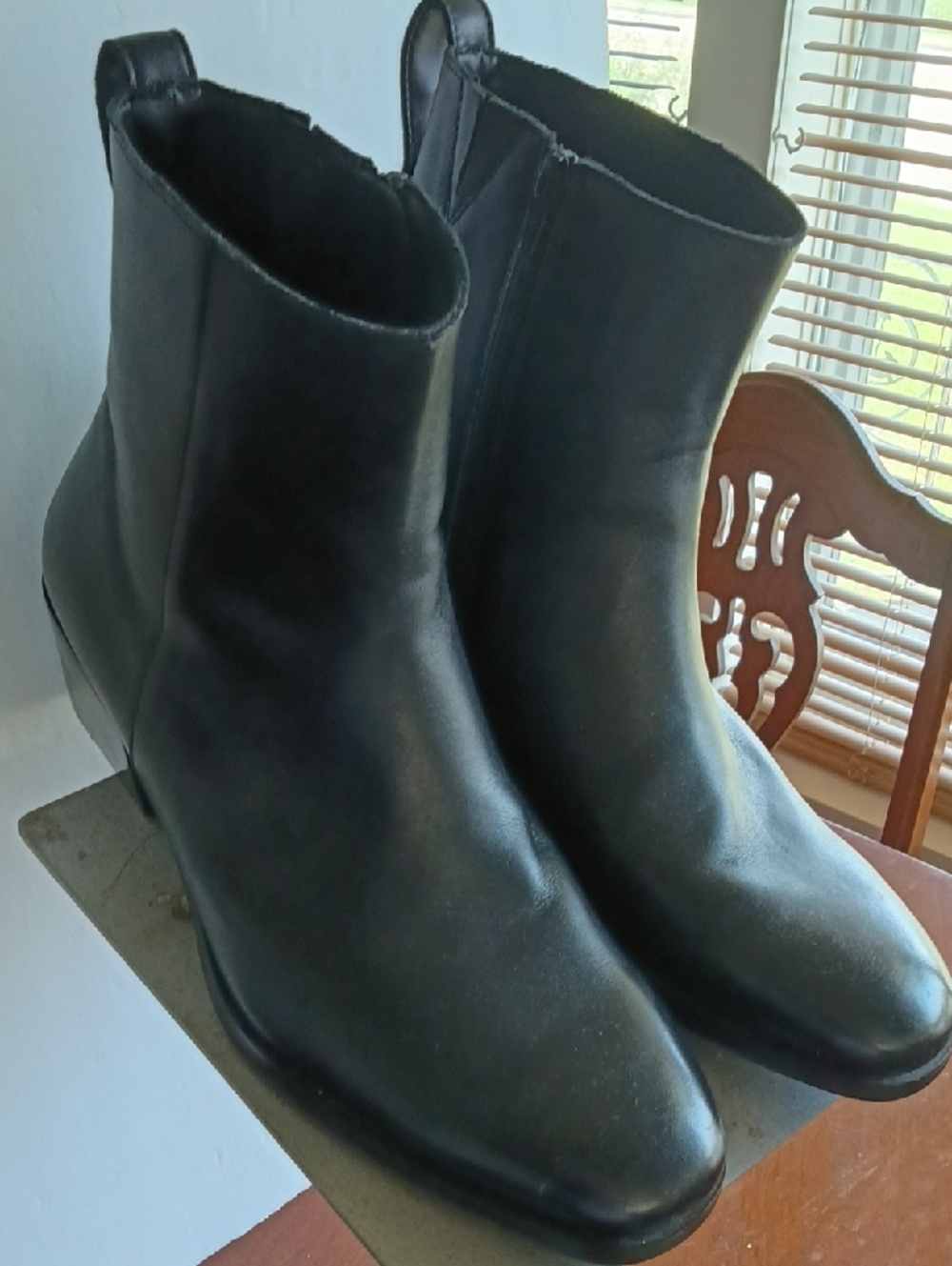 Steve  Madden Richie Heel Boots 10 1/2